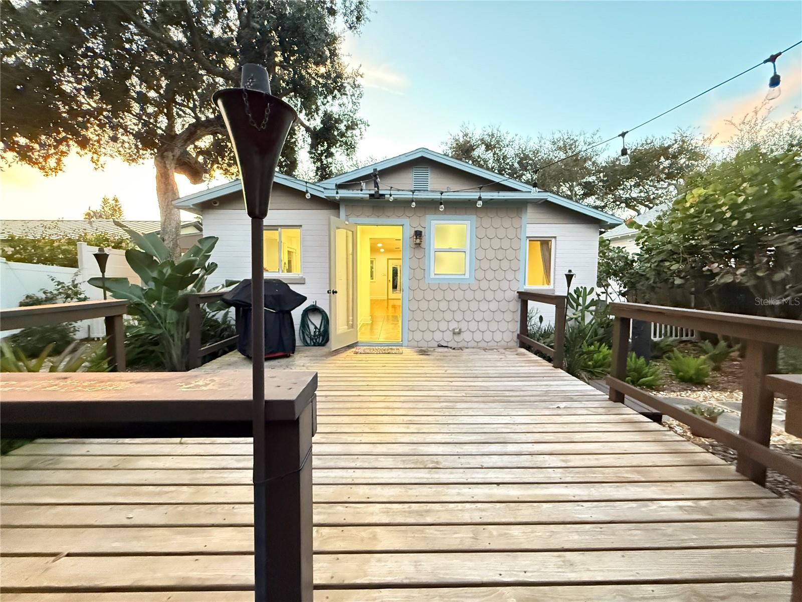 COOPER - Residential