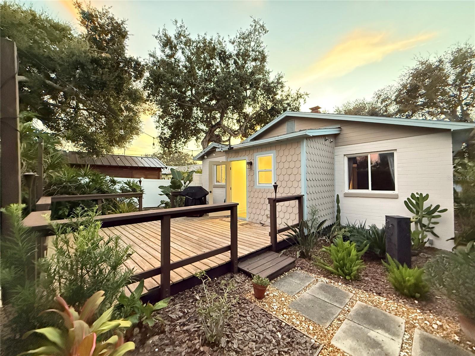 COOPER - Residential