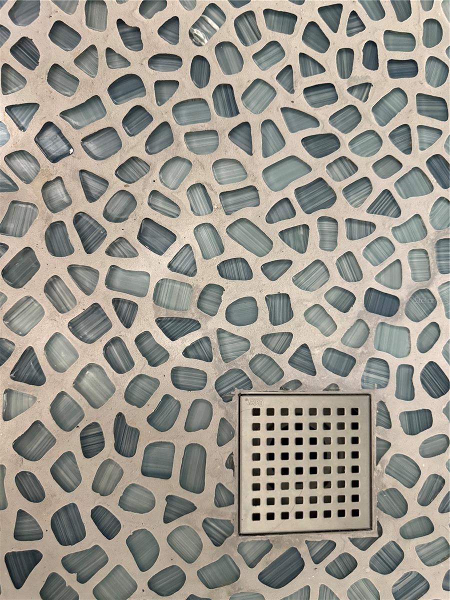 COOPER - Residential