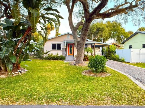303 S PINE STREET NEW SMYRNA BEACH FL 32169