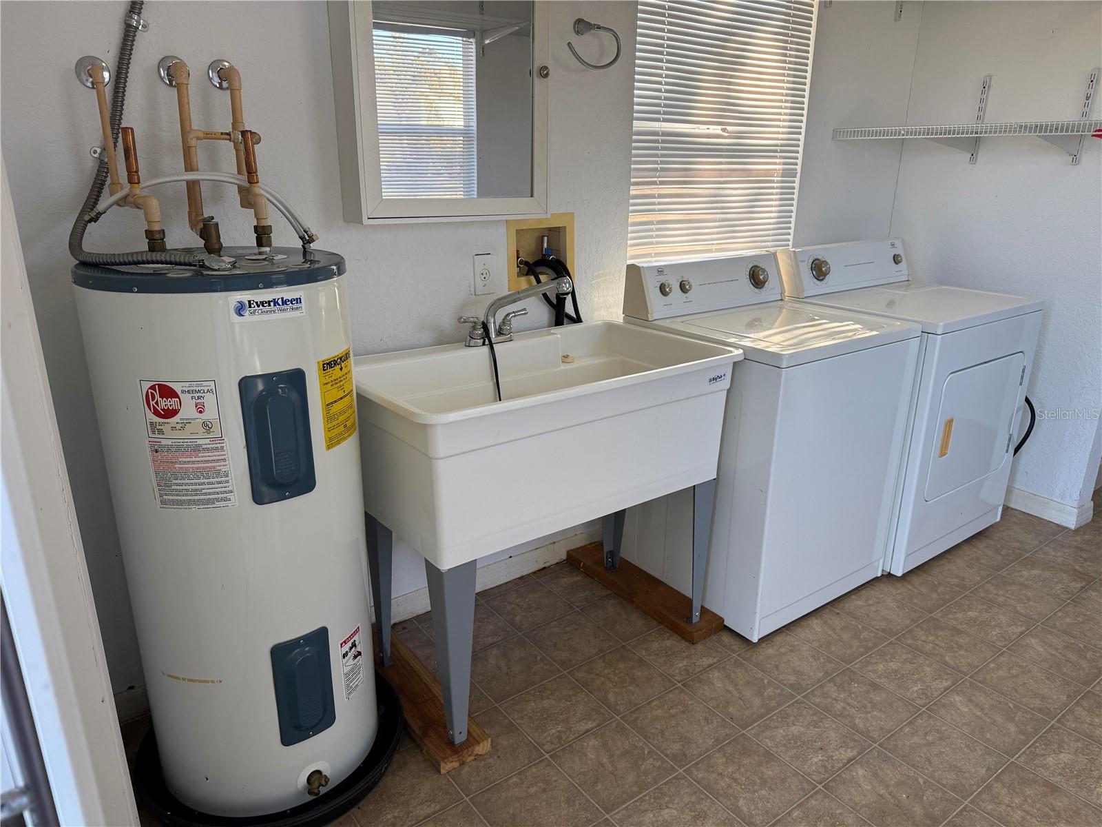 MT OLIVE SHORES NORTH ADD 04 - Land