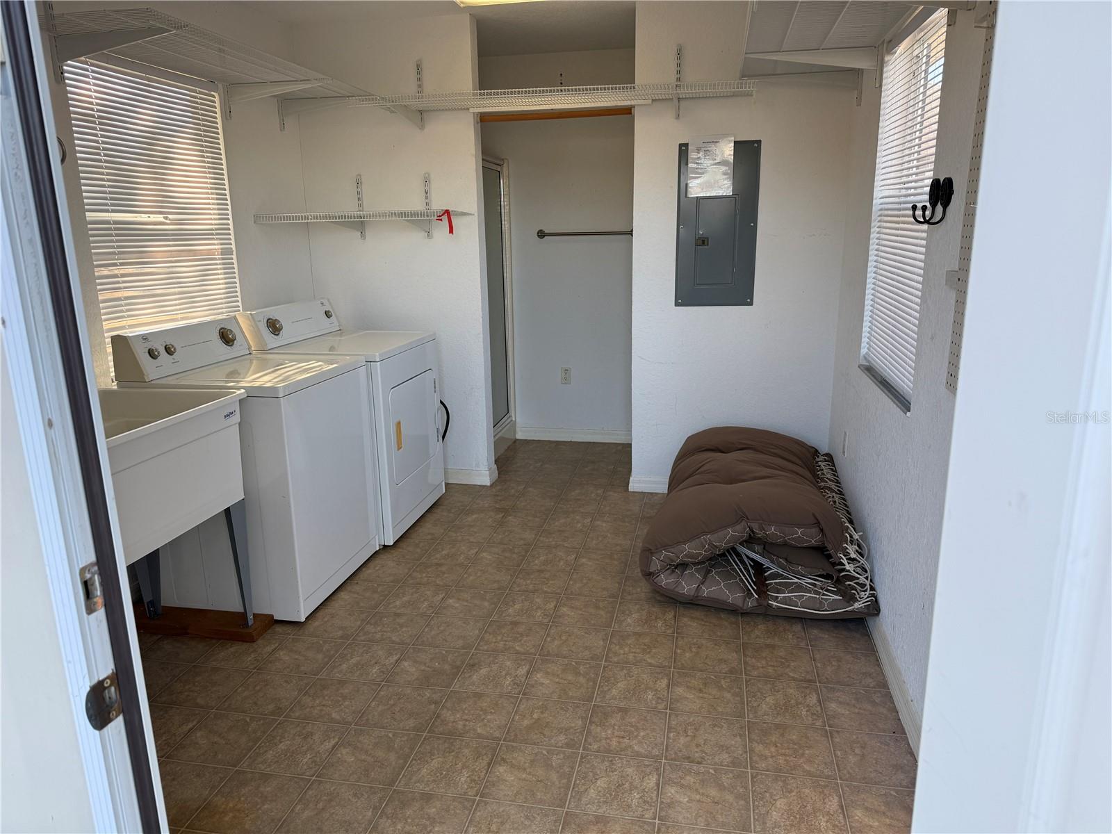 MT OLIVE SHORES NORTH ADD 04 - Land