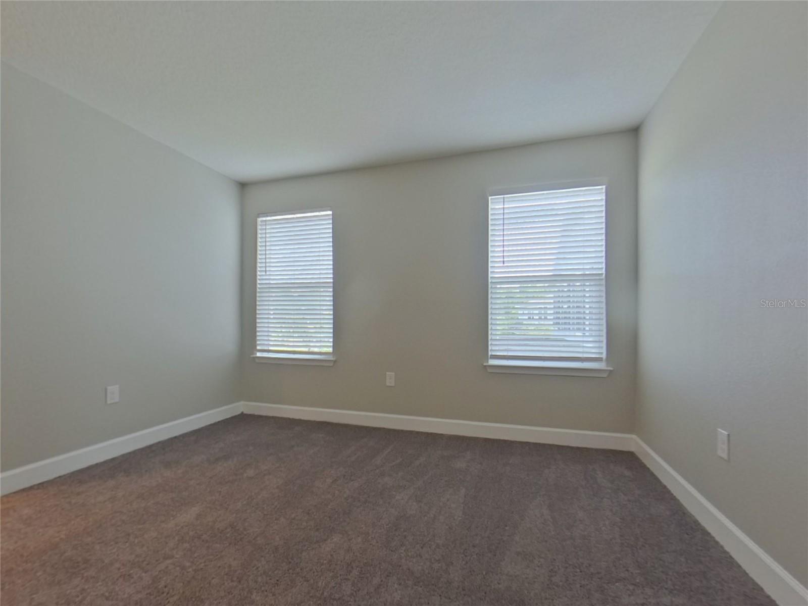 VICTORIA TRLS NORTHWEST 7 PH 2 - Residential Lease