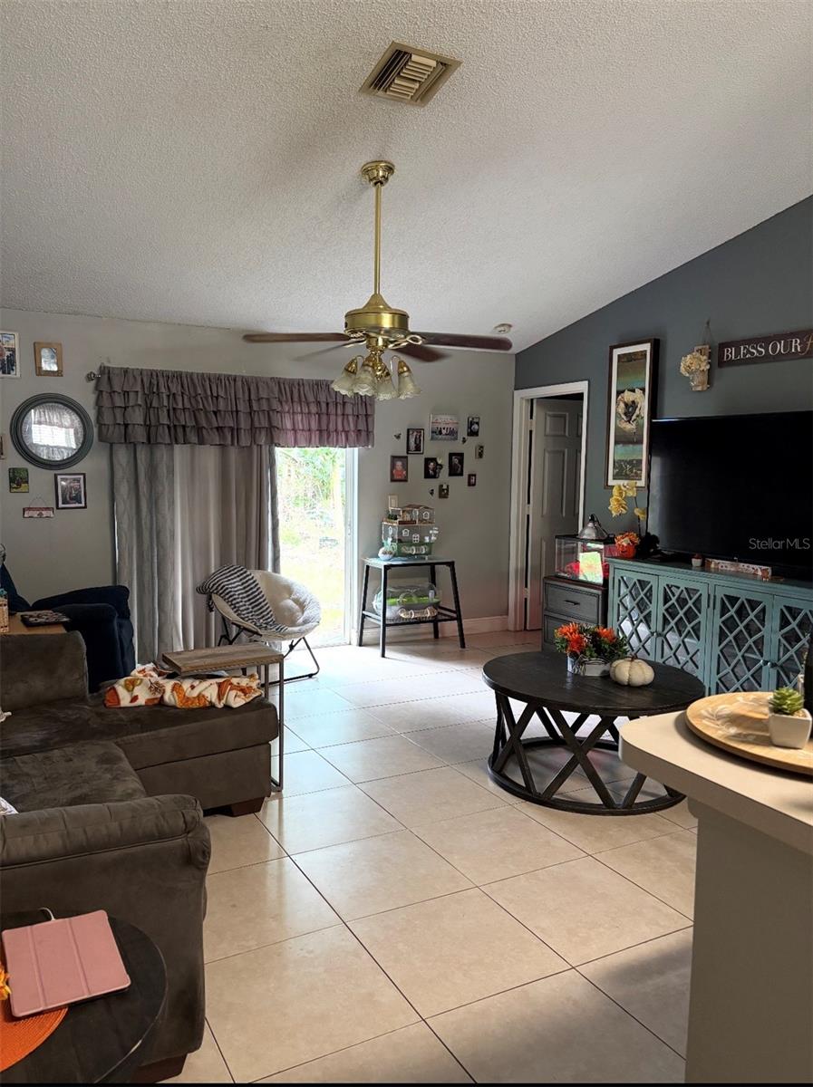 510 CRESTON COURT