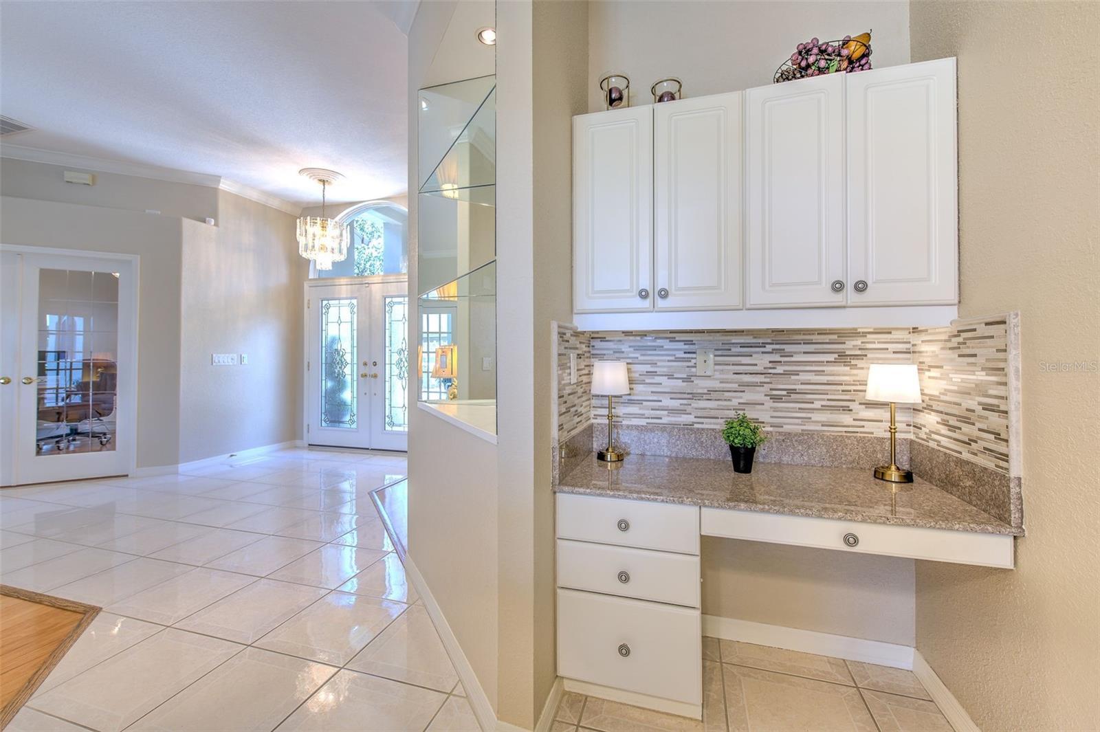 RIVER HILLS COUNTRY CLUB PH - Residential