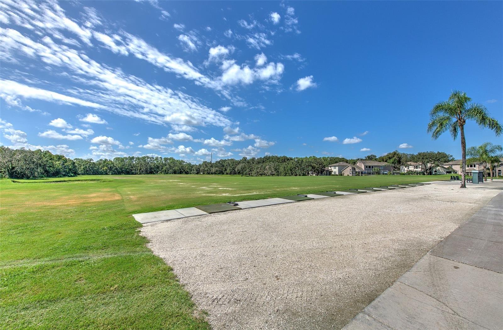 RIVER HILLS COUNTRY CLUB PH - Residential
