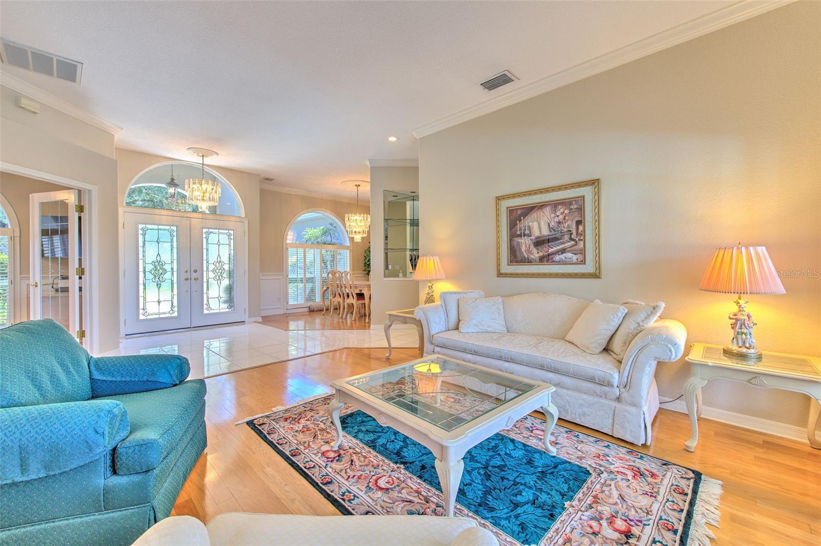 RIVER HILLS COUNTRY CLUB PH - Residential