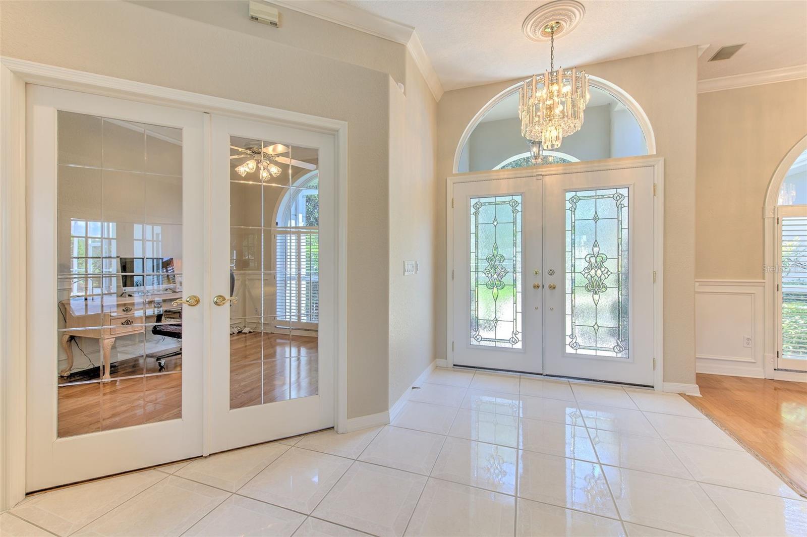 RIVER HILLS COUNTRY CLUB PH - Residential