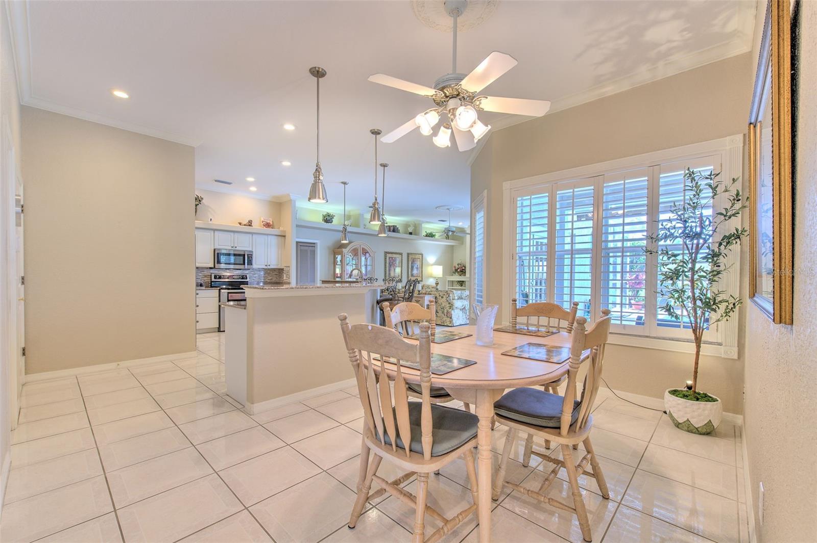 RIVER HILLS COUNTRY CLUB PH - Residential