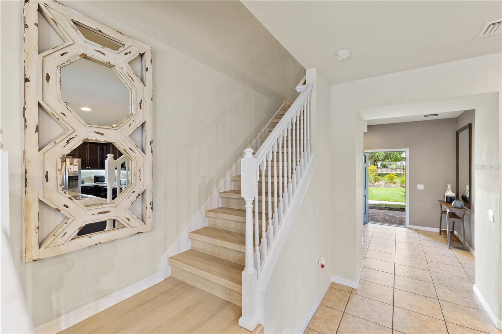 WINDSOR AT WESTSIDE PH 1 - Residential Lease