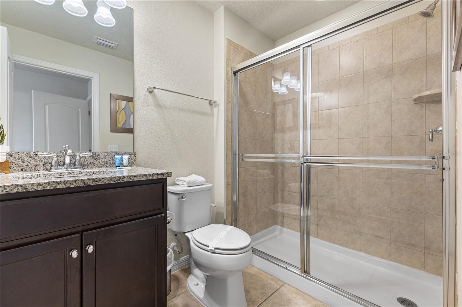 WINDSOR AT WESTSIDE PH 1 - Residential Lease