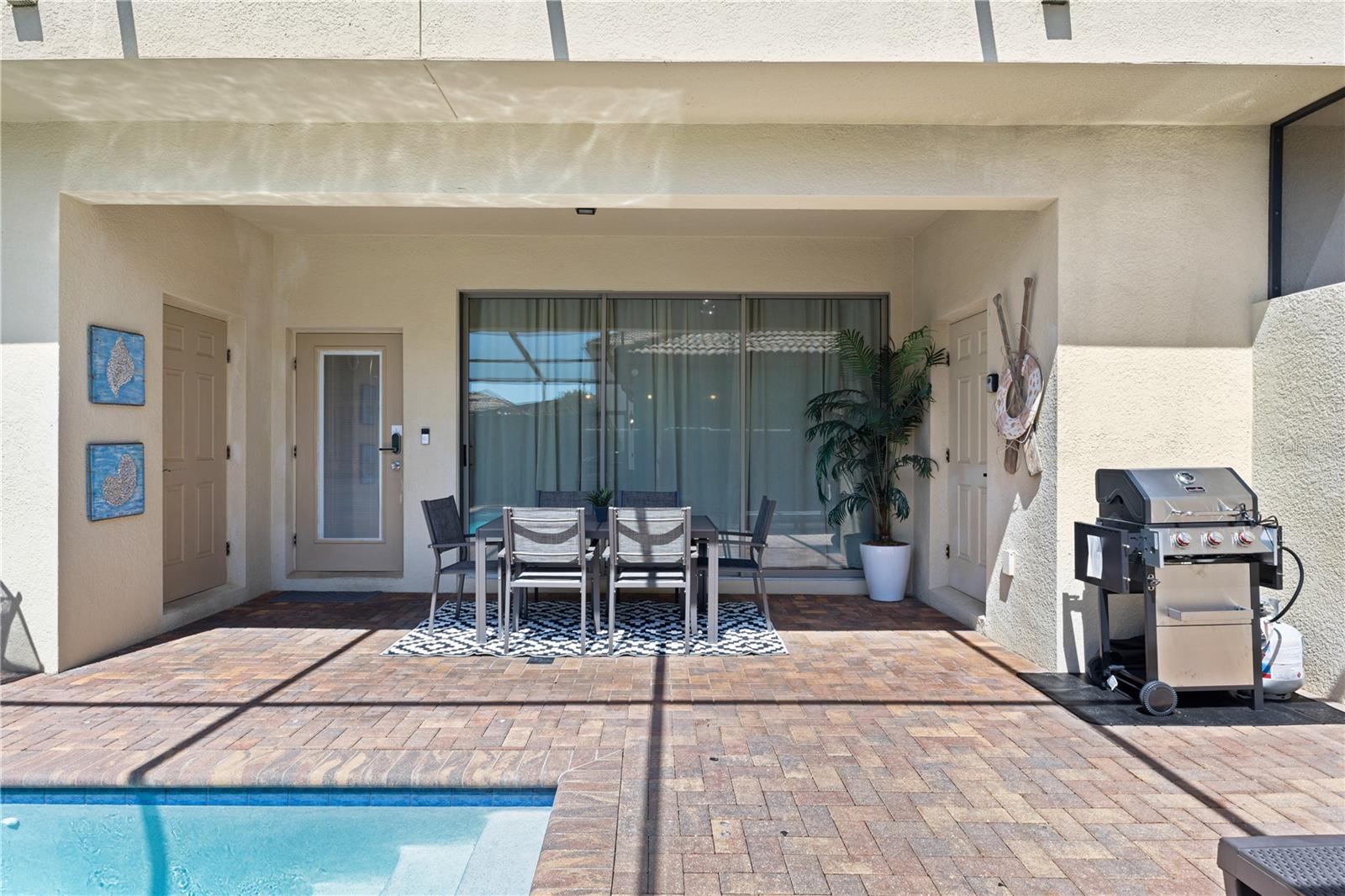 WINDSOR AT WESTSIDE PH 1 - Residential Lease