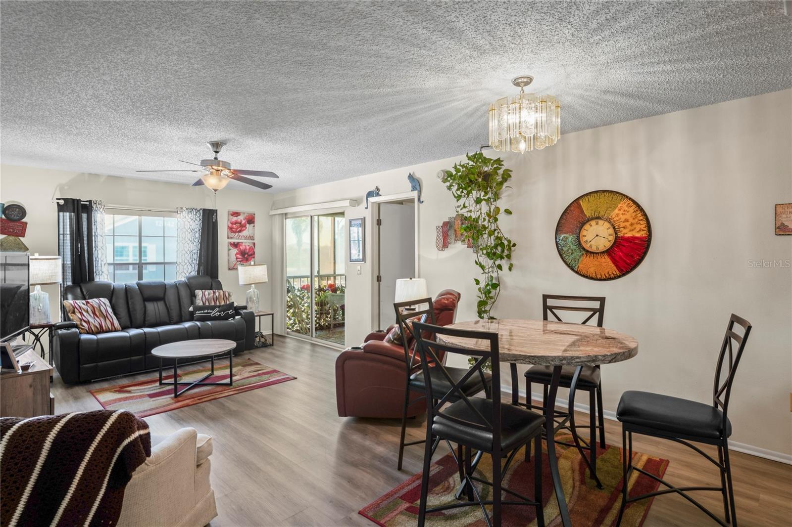 HILLSIDE CONDO - Residential