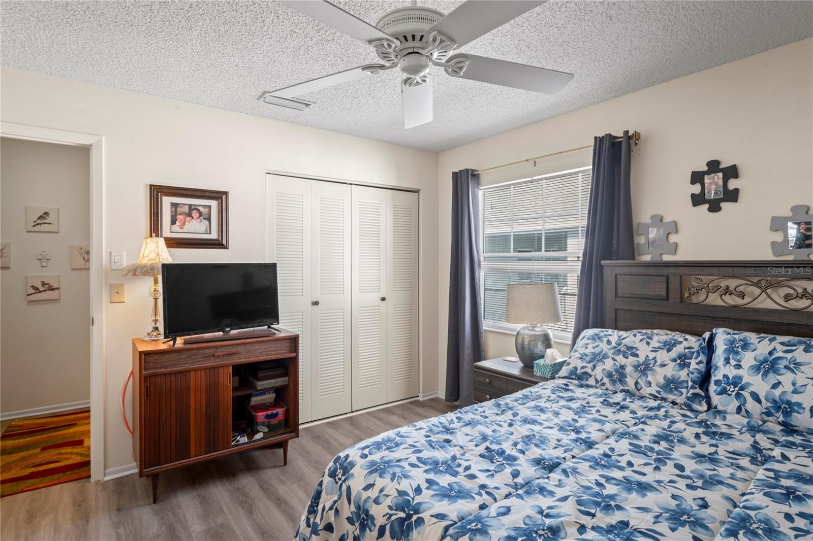 HILLSIDE CONDO - Residential
