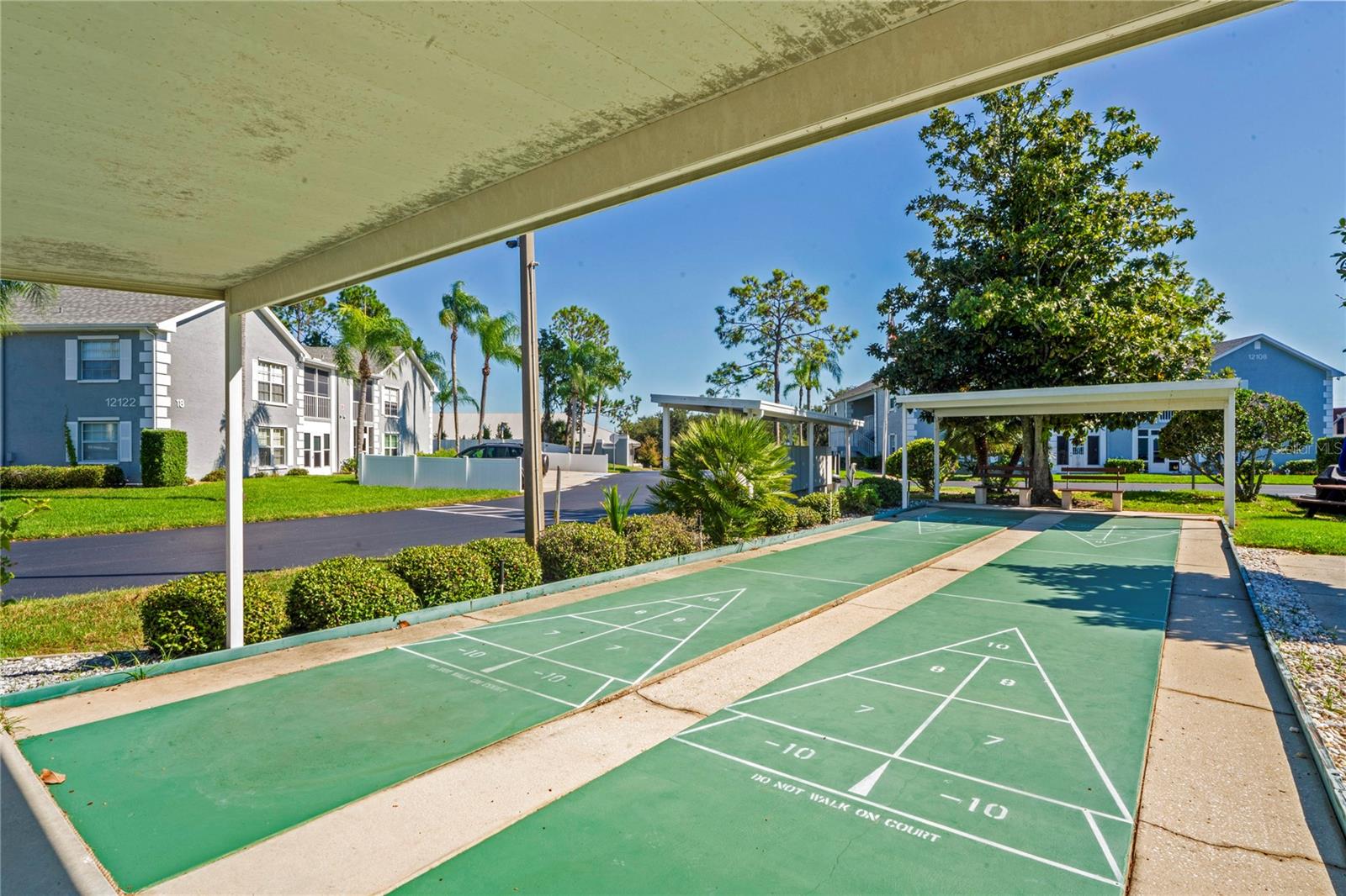 HILLSIDE CONDO - Residential
