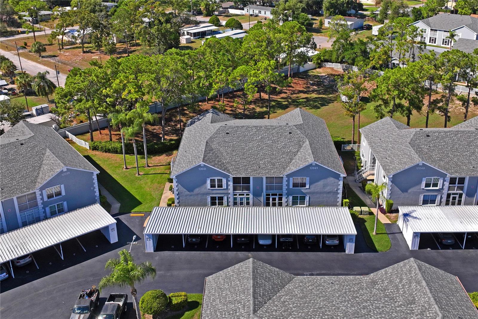 HILLSIDE CONDO - Residential