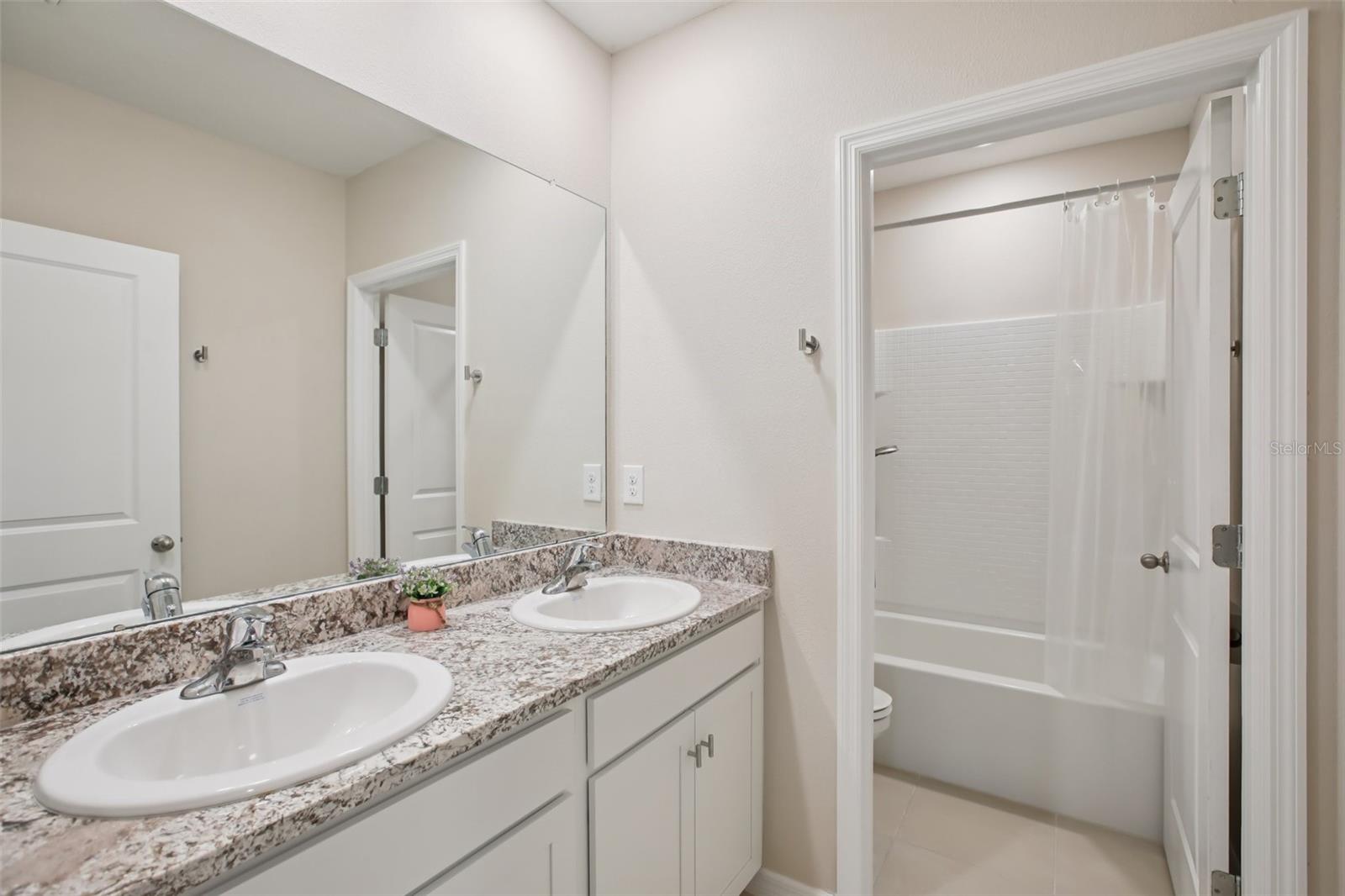 MIRADA PRCL 19-1 - Residential