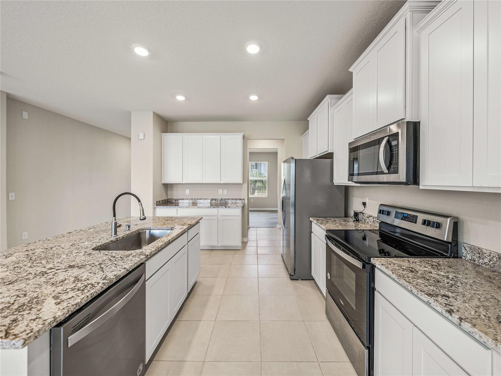 MIRADA PRCL 19-1 - Residential