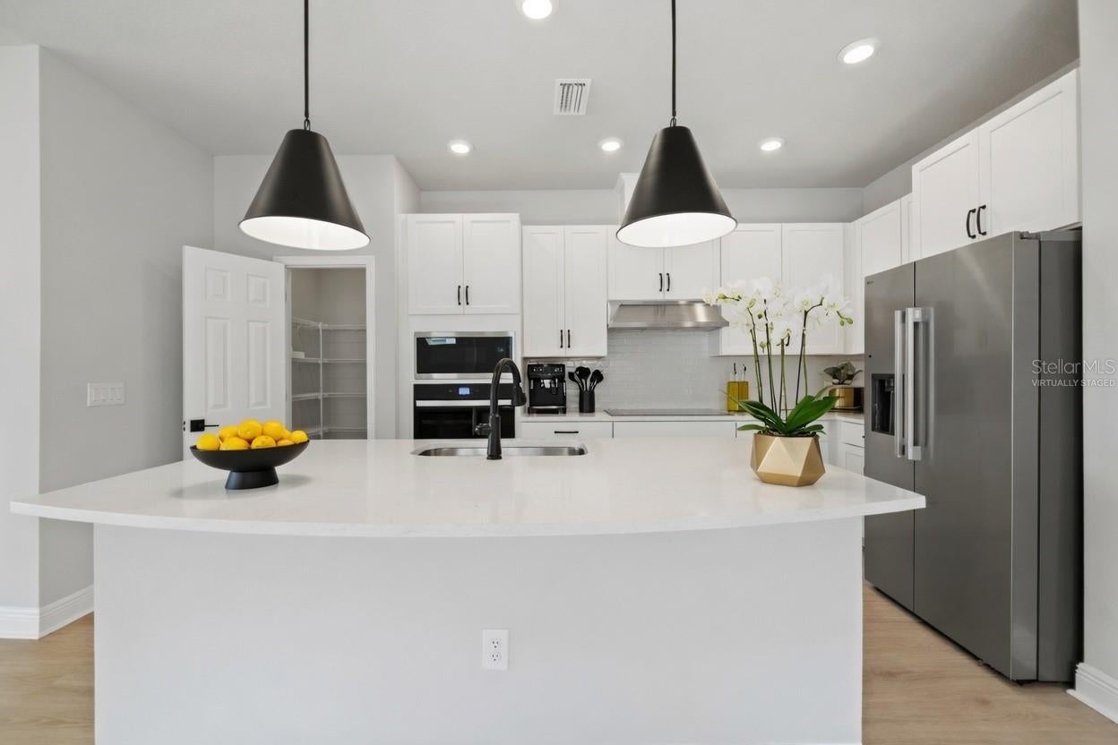 11832 CATAWBA COVE