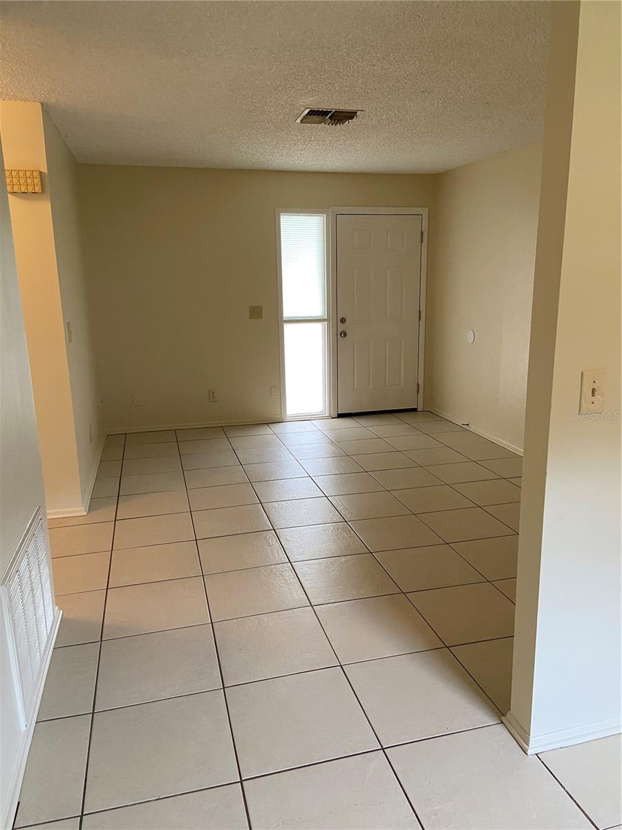 MACKEY GROVE - Residential Lease