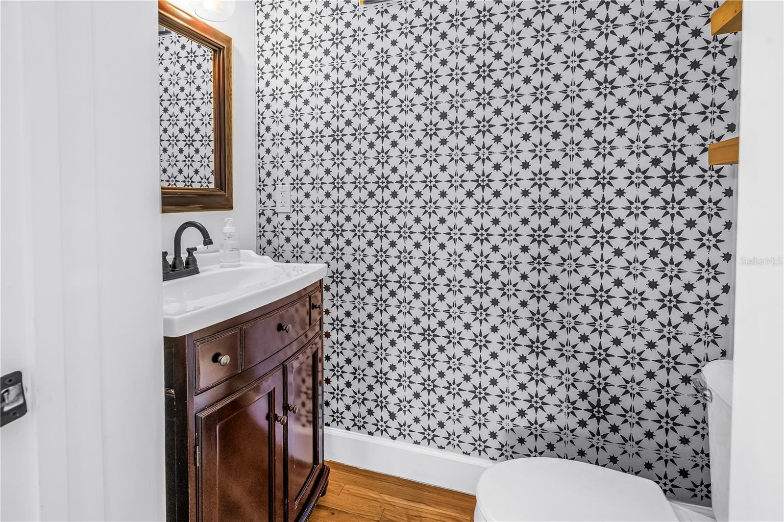 BROBSTON FENDIG & CO HALF WA - Residential