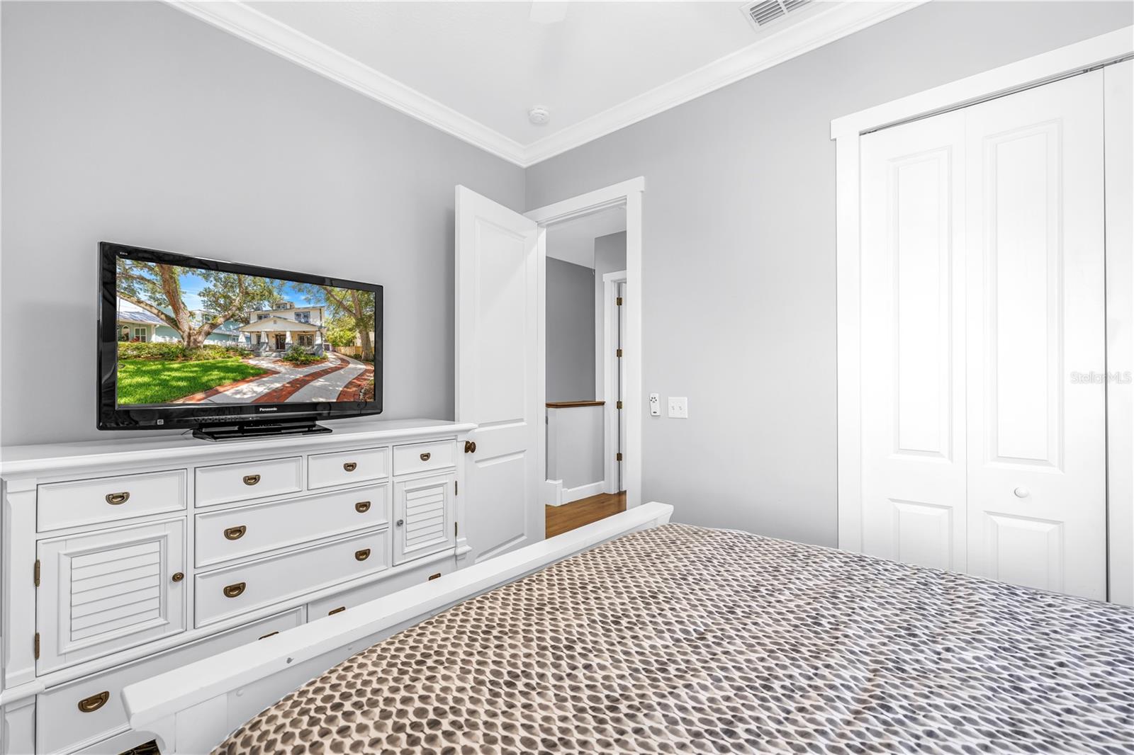 BROBSTON FENDIG & CO HALF WA - Residential