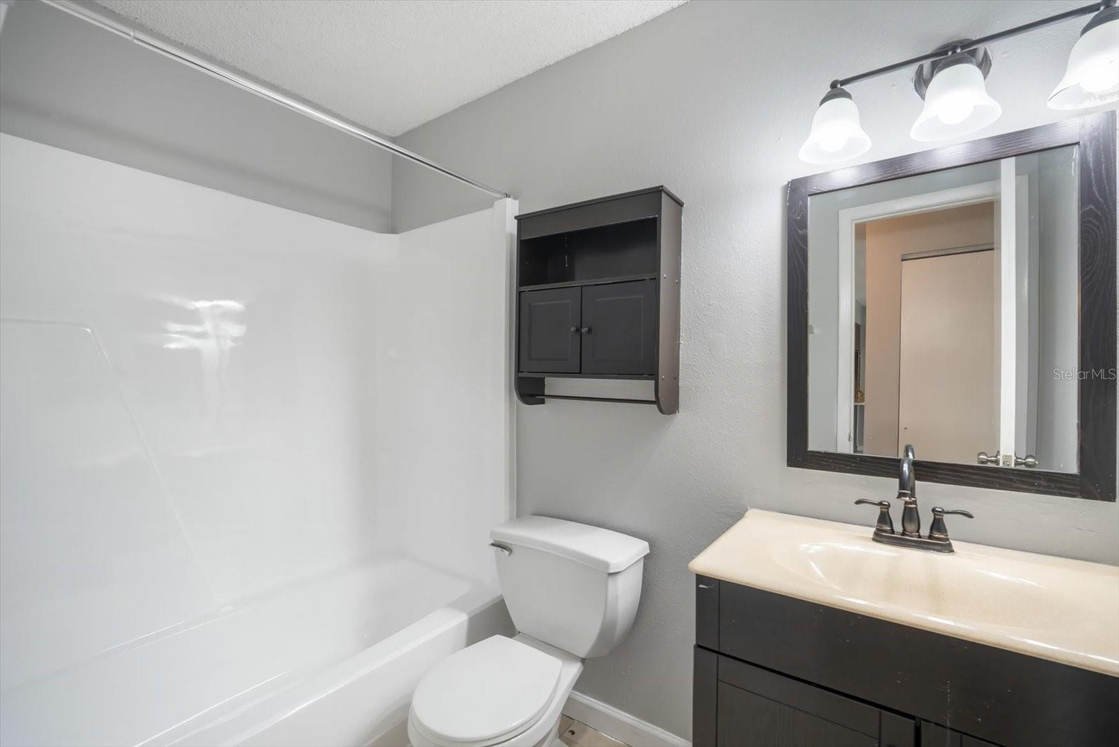 THE HAMPTONS AT BRANDON A CONDO - Residential