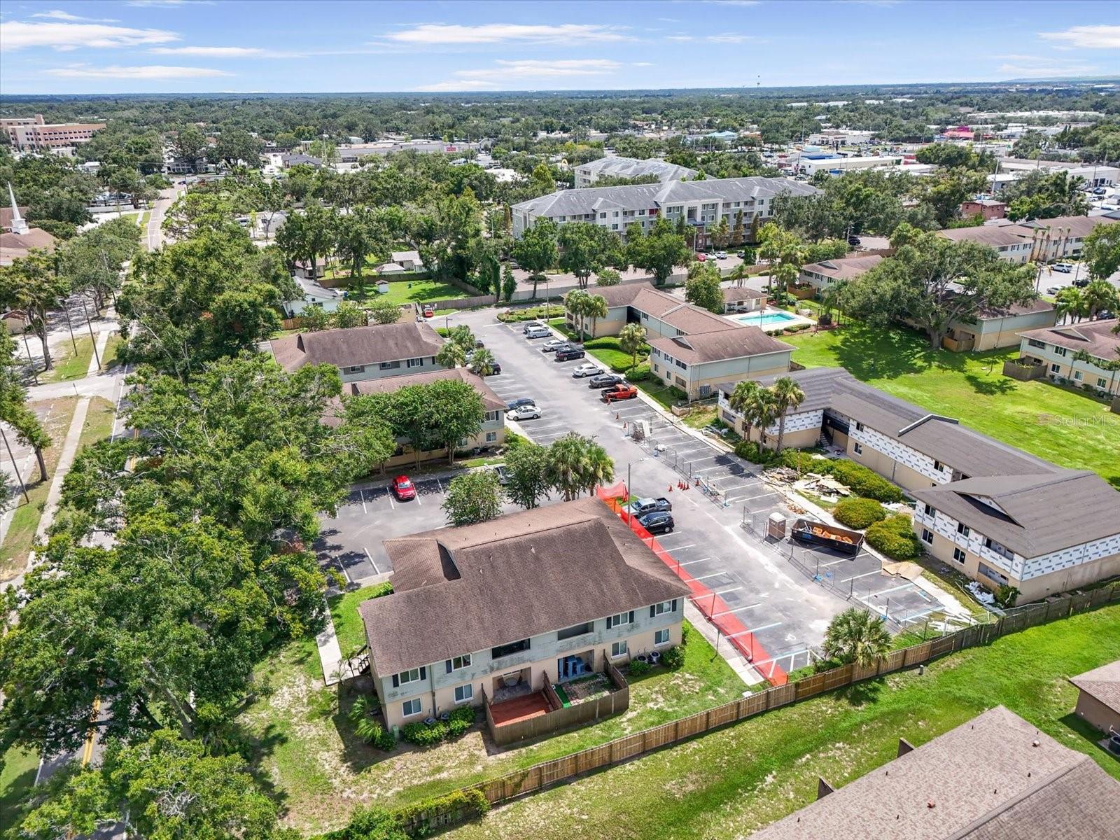 THE HAMPTONS AT BRANDON A CONDO - Residential