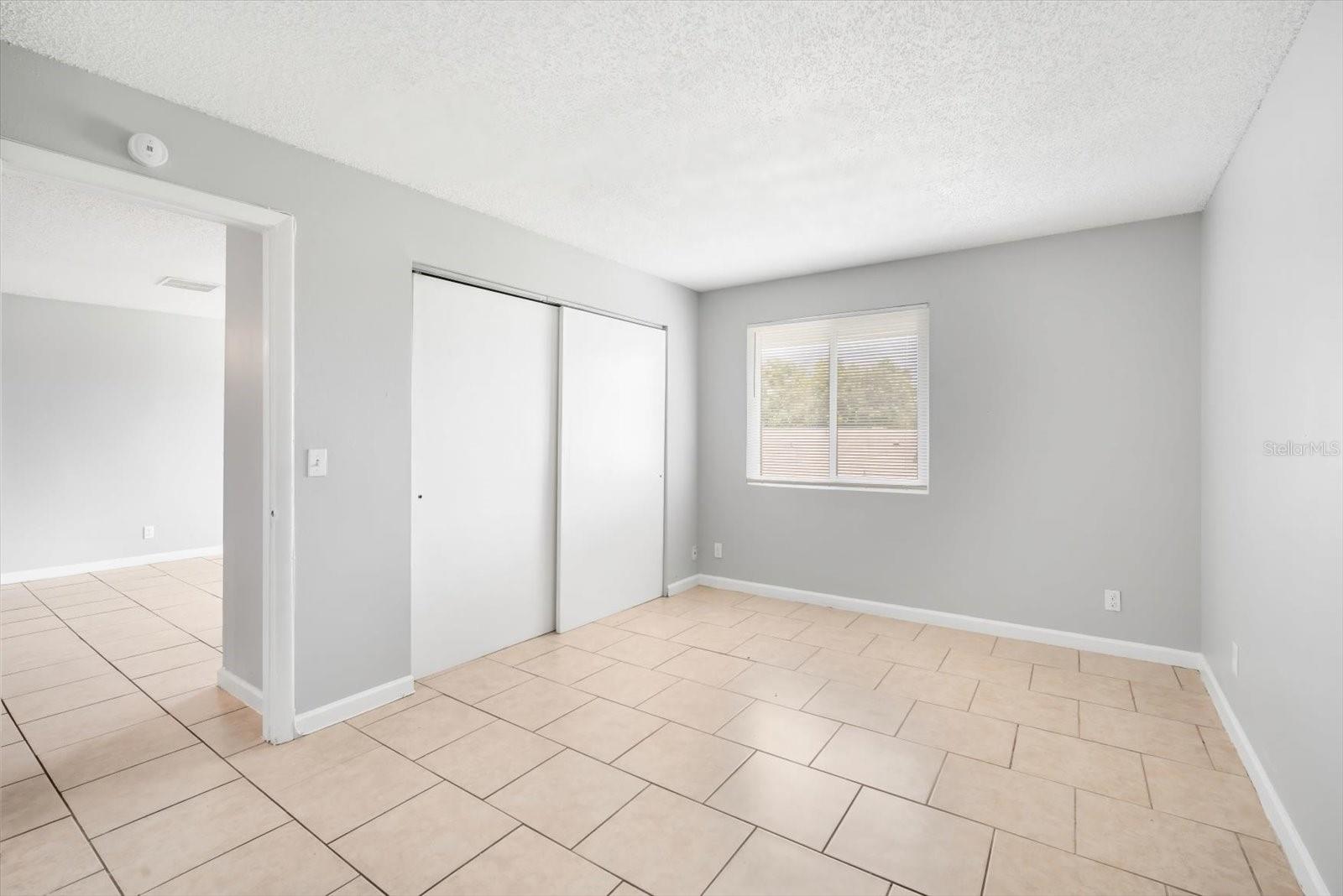 THE HAMPTONS AT BRANDON A CONDO - Residential