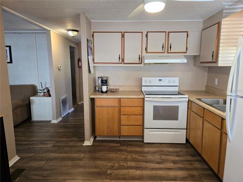 Tiny photo for 920 Cr 452a, Lake Panasoffkee, FL 33538 (MLS # OM715637)