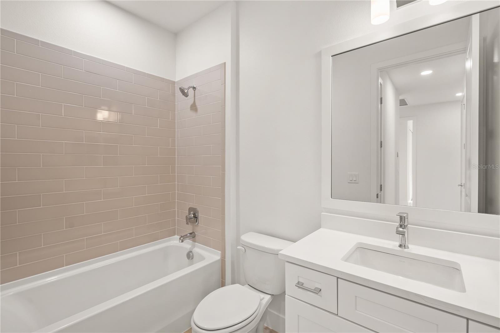 SHELLSTONE AT WATERSIDE - Residential