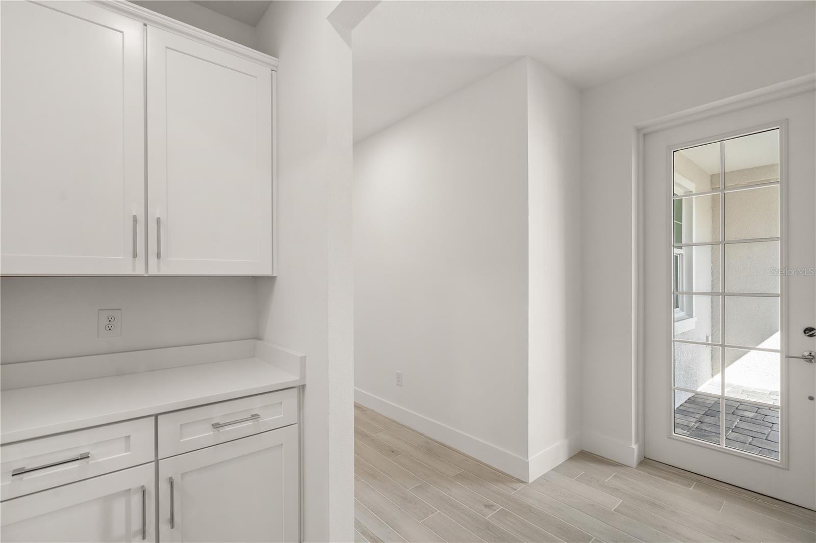 SHELLSTONE AT WATERSIDE - Residential