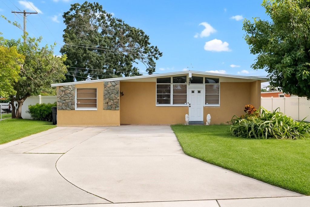 Photo of 4417 W Paris Street, Tampa, FL 33614 (MLS # TB8423593)