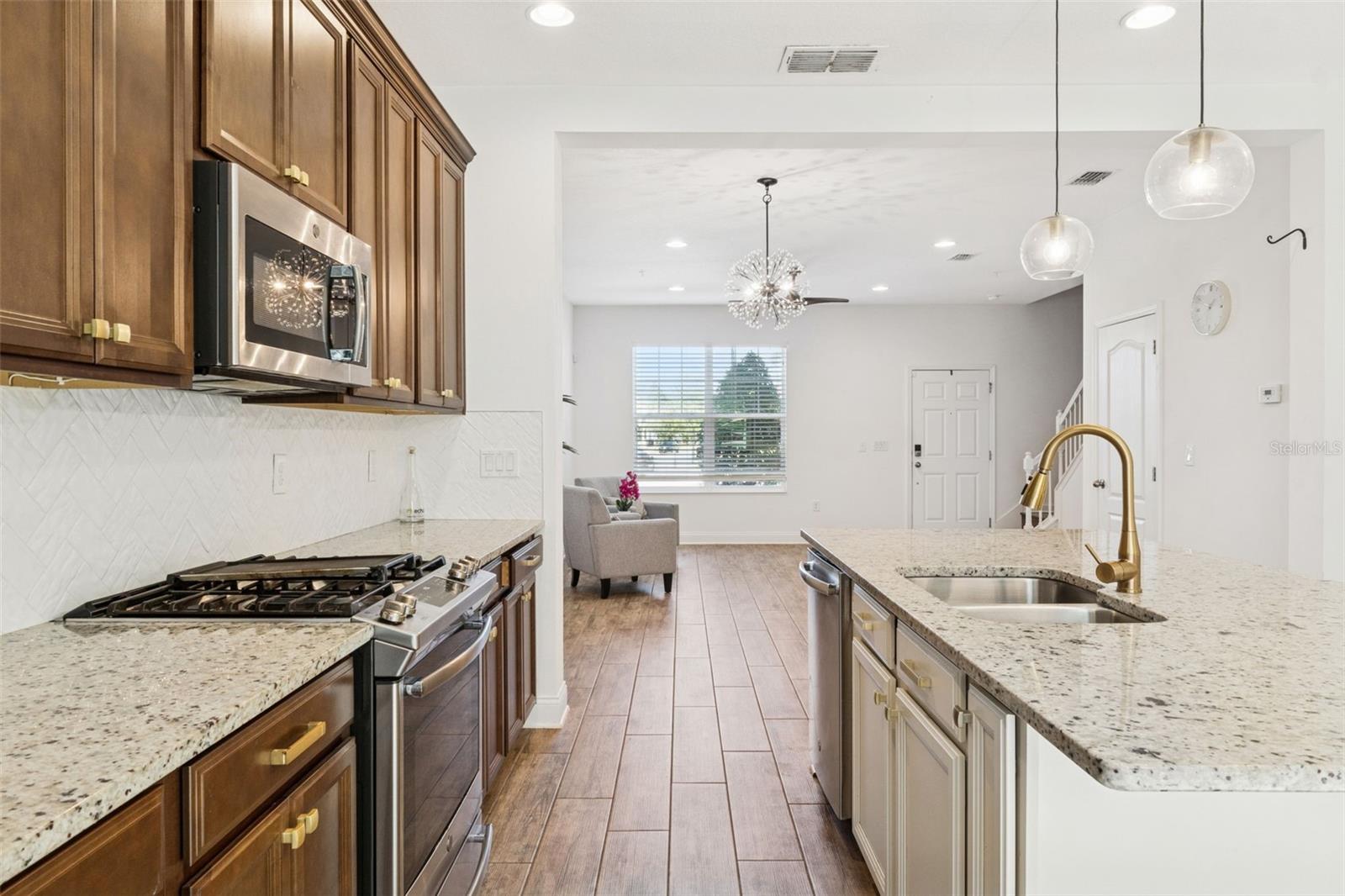 HERITAGE/PLANT STREET - Residential