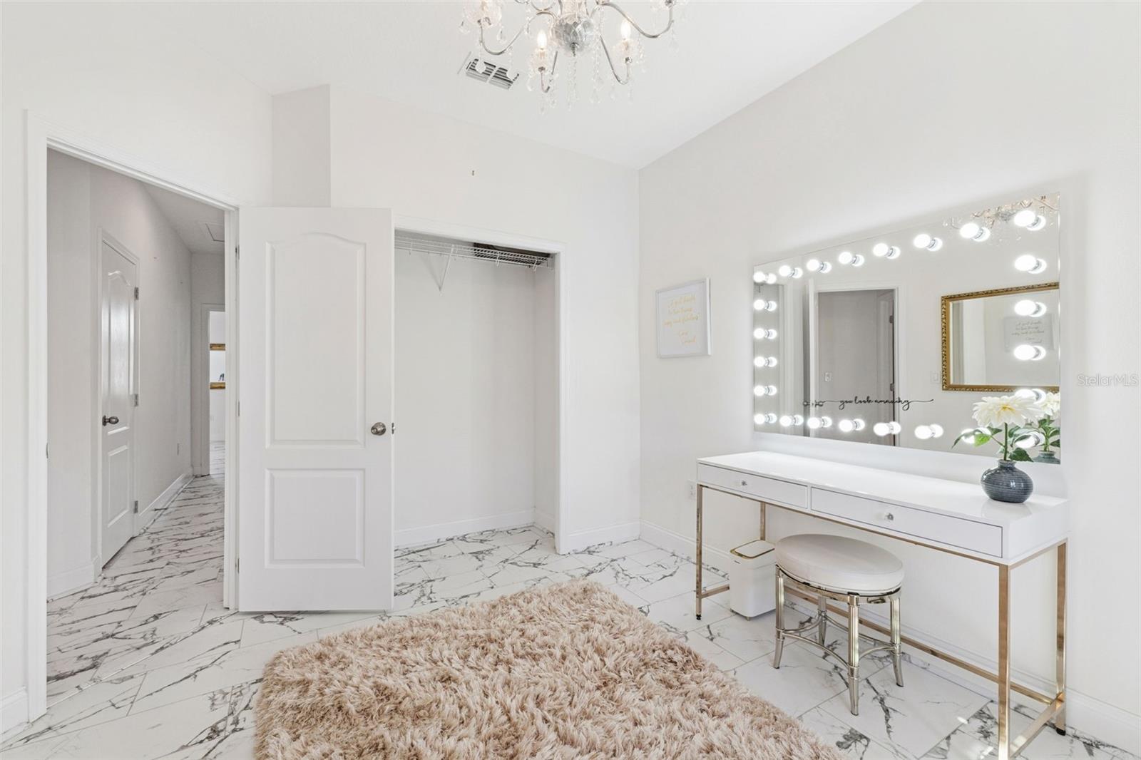 HERITAGE/PLANT STREET - Residential