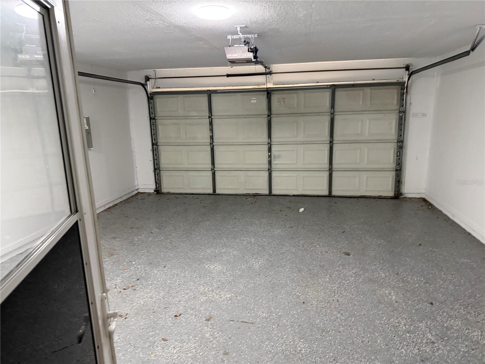 SILVER SPGS SHORES - Residential Lease