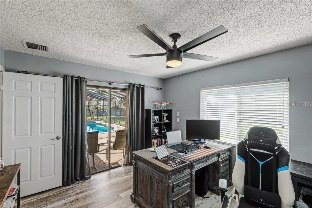 ERROL ESTATE - Residential