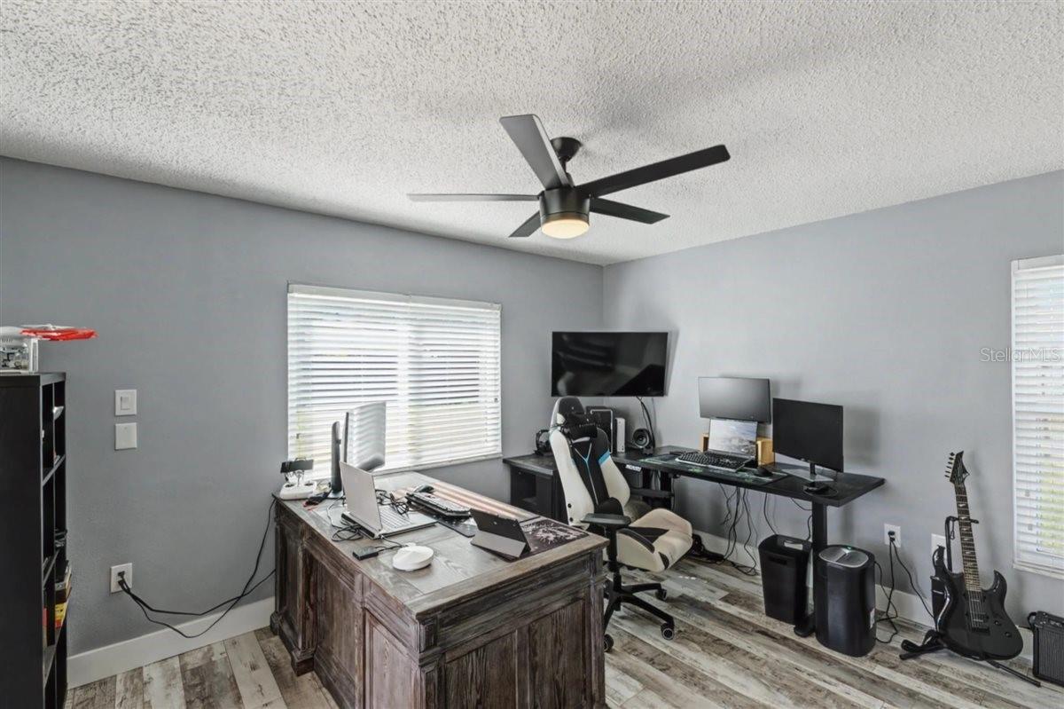 ERROL ESTATE - Residential