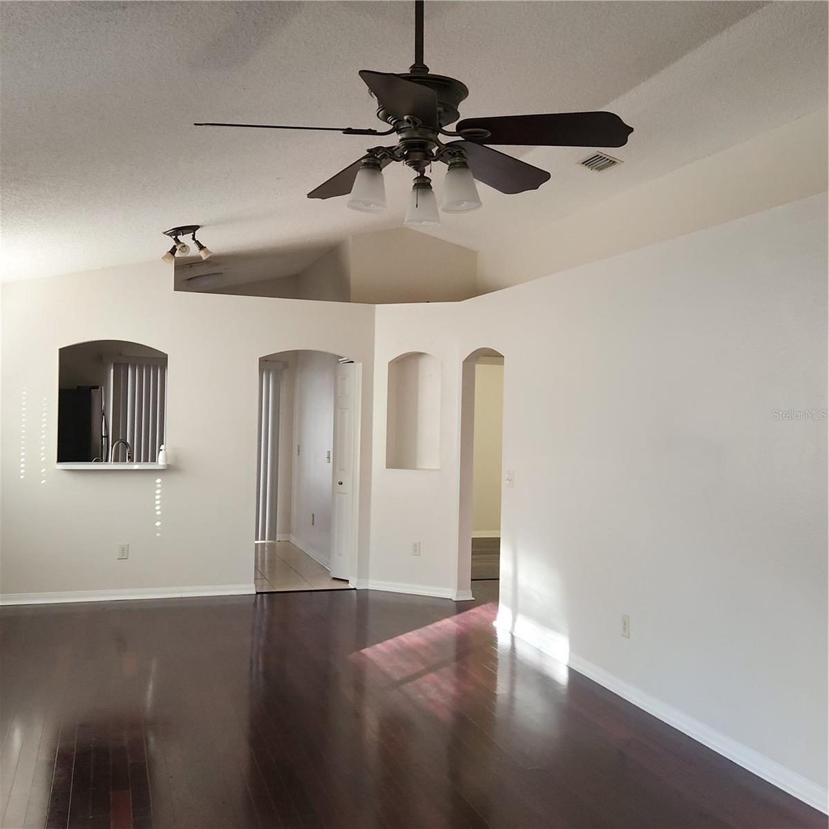 WESLEY POINTE PH 2 & 3 - Residential Lease