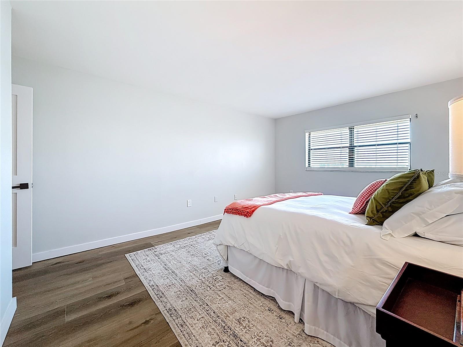 CHATEAU TOWER CONDO - Residential