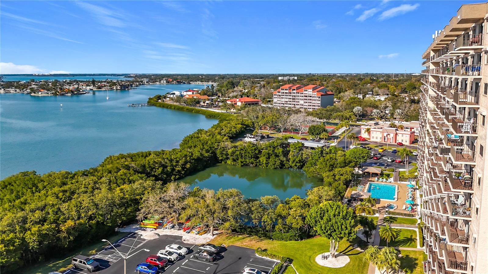 CHATEAU TOWER CONDO - Residential