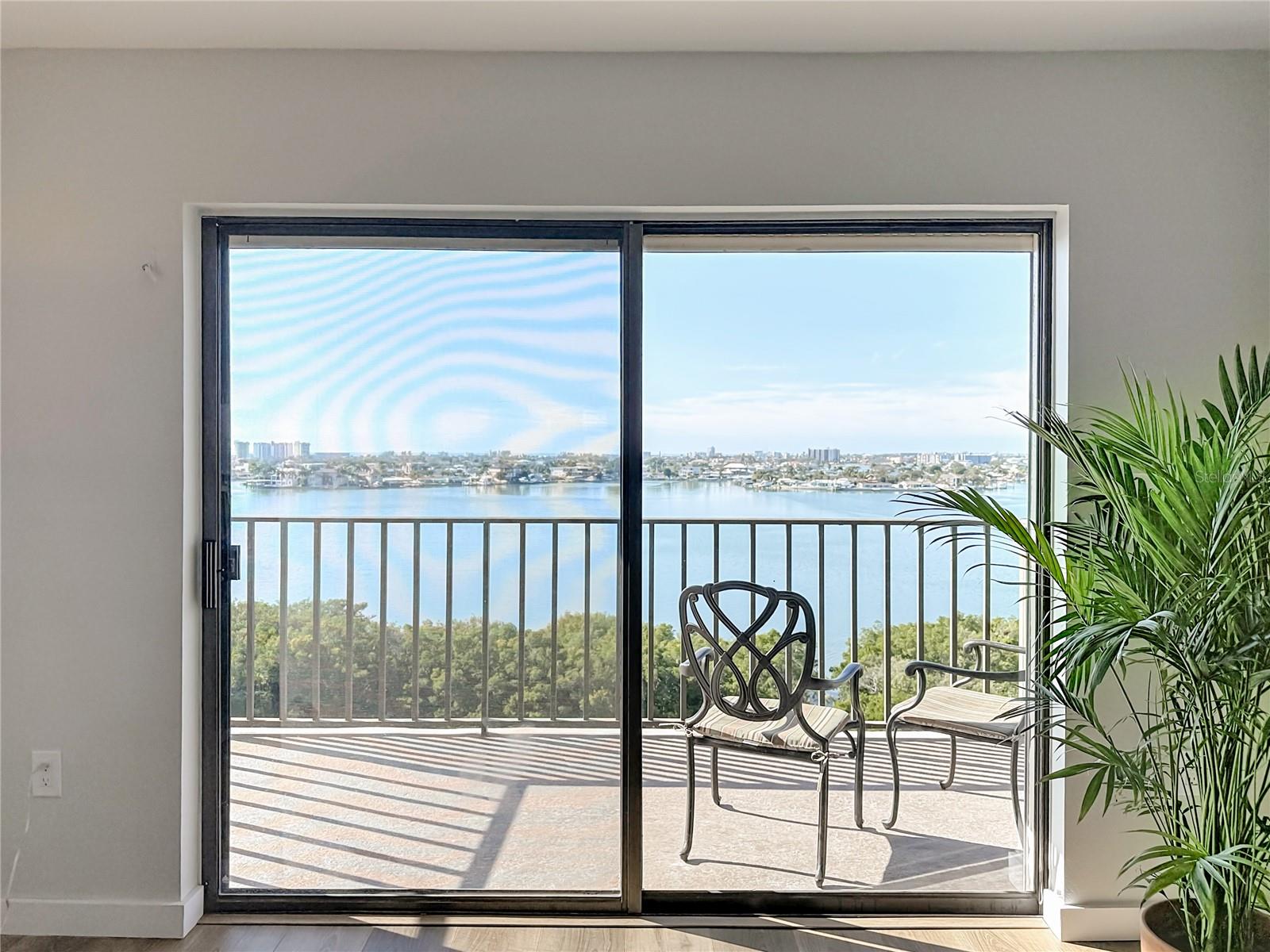 CHATEAU TOWER CONDO - Residential