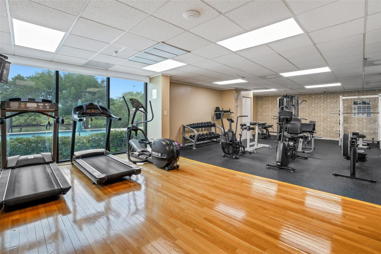 CHATEAU TOWER CONDO - Residential