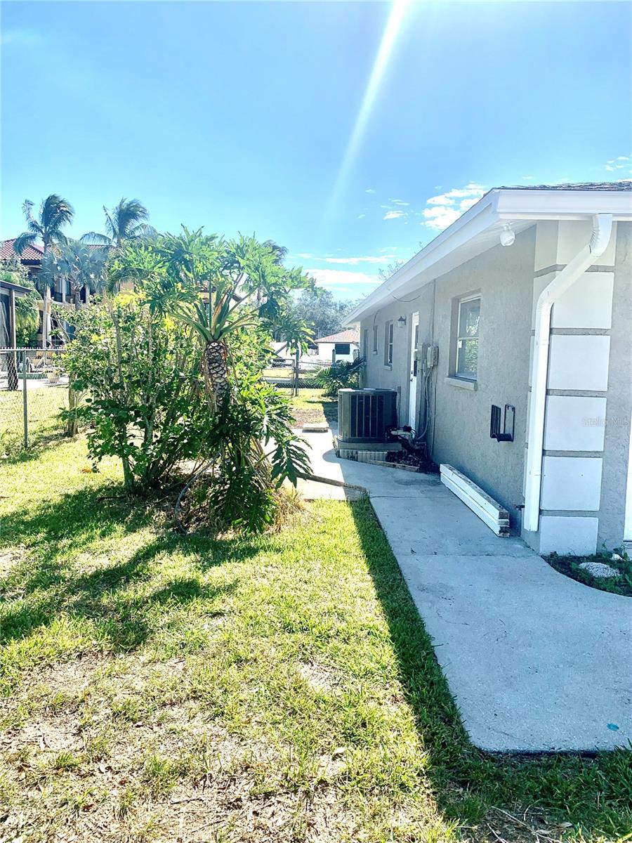 AQUALANE ESTATES 1ST - Residential Lease