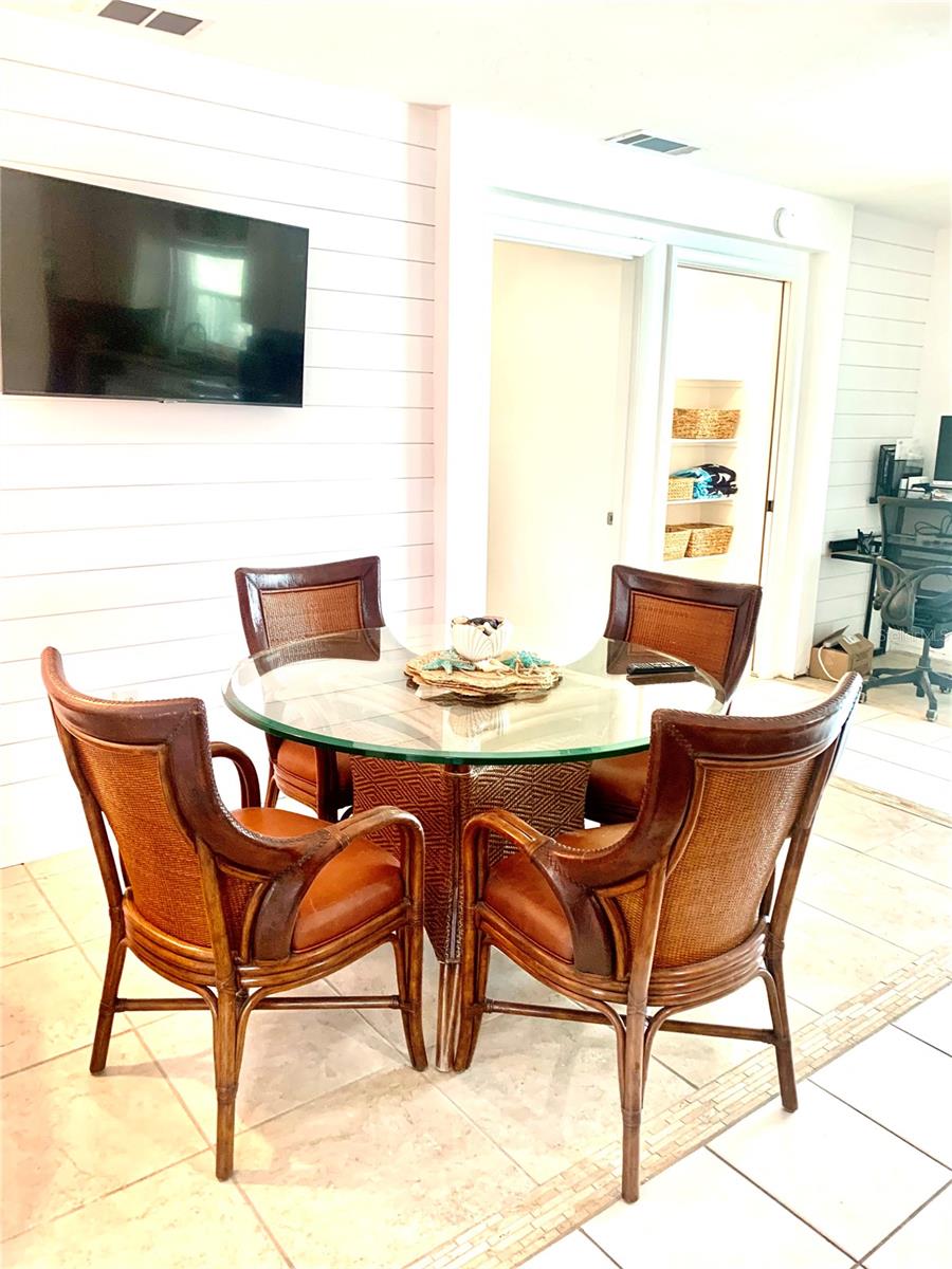 AQUALANE ESTATES 1ST - Residential Lease