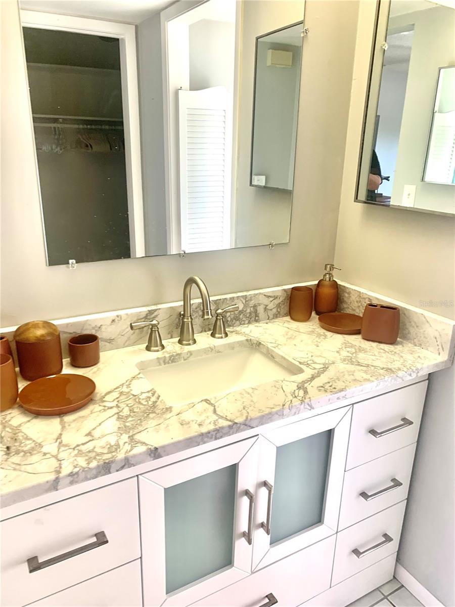AQUALANE ESTATES 1ST - Residential Lease