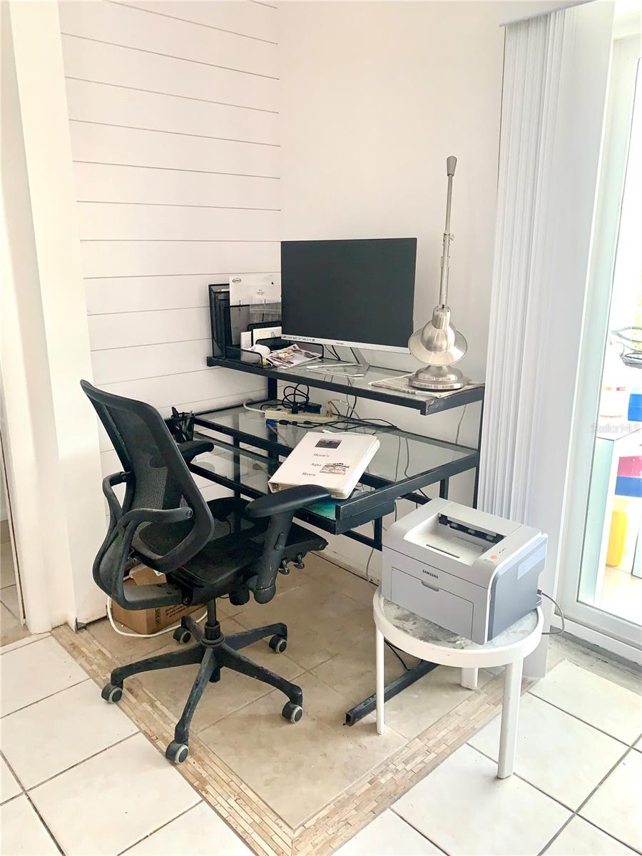 AQUALANE ESTATES 1ST - Residential Lease