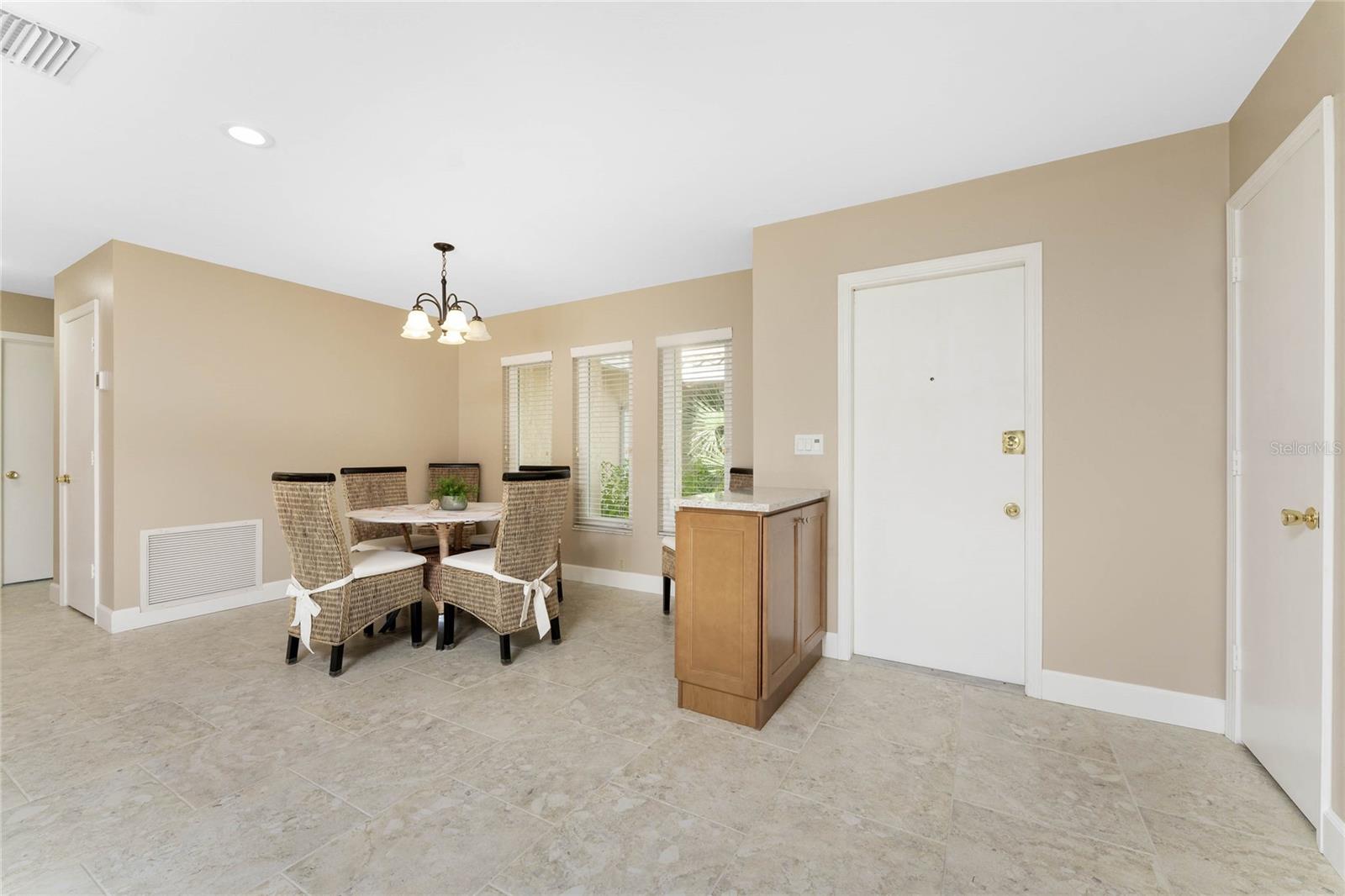 ENGLEWOOD ISLES SUB - Residential