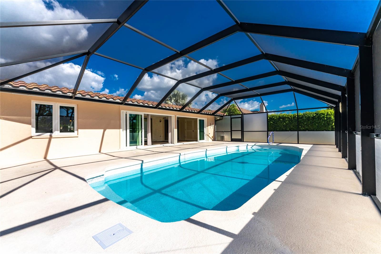 ENGLEWOOD ISLES SUB - Residential