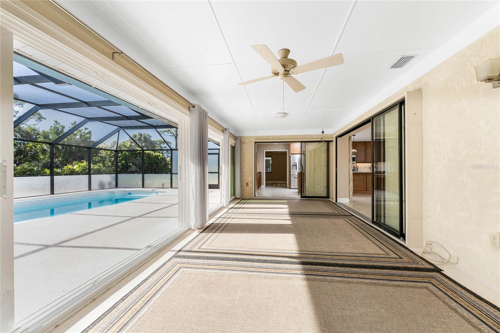 ENGLEWOOD ISLES SUB - Residential